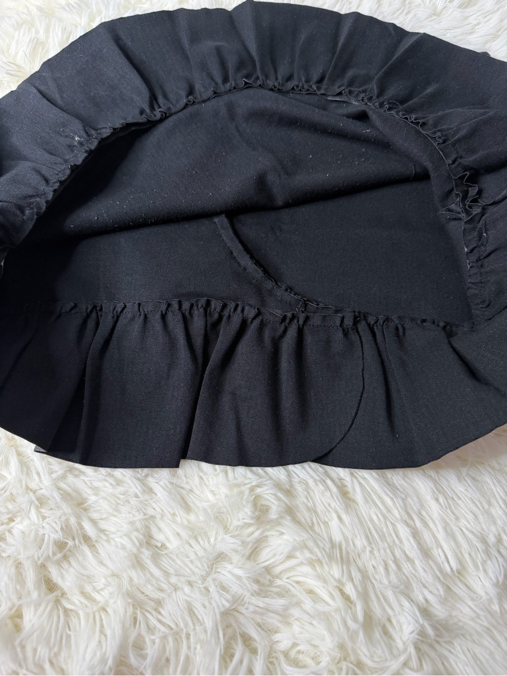 Amanda Uprichard Faux Leather Ruffle Mini Skirt P Black Preppy  Minimalist - Picture 7 of 10